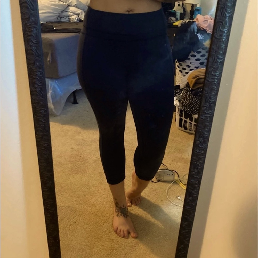 Lululemon Pushing Limits Crop 23”